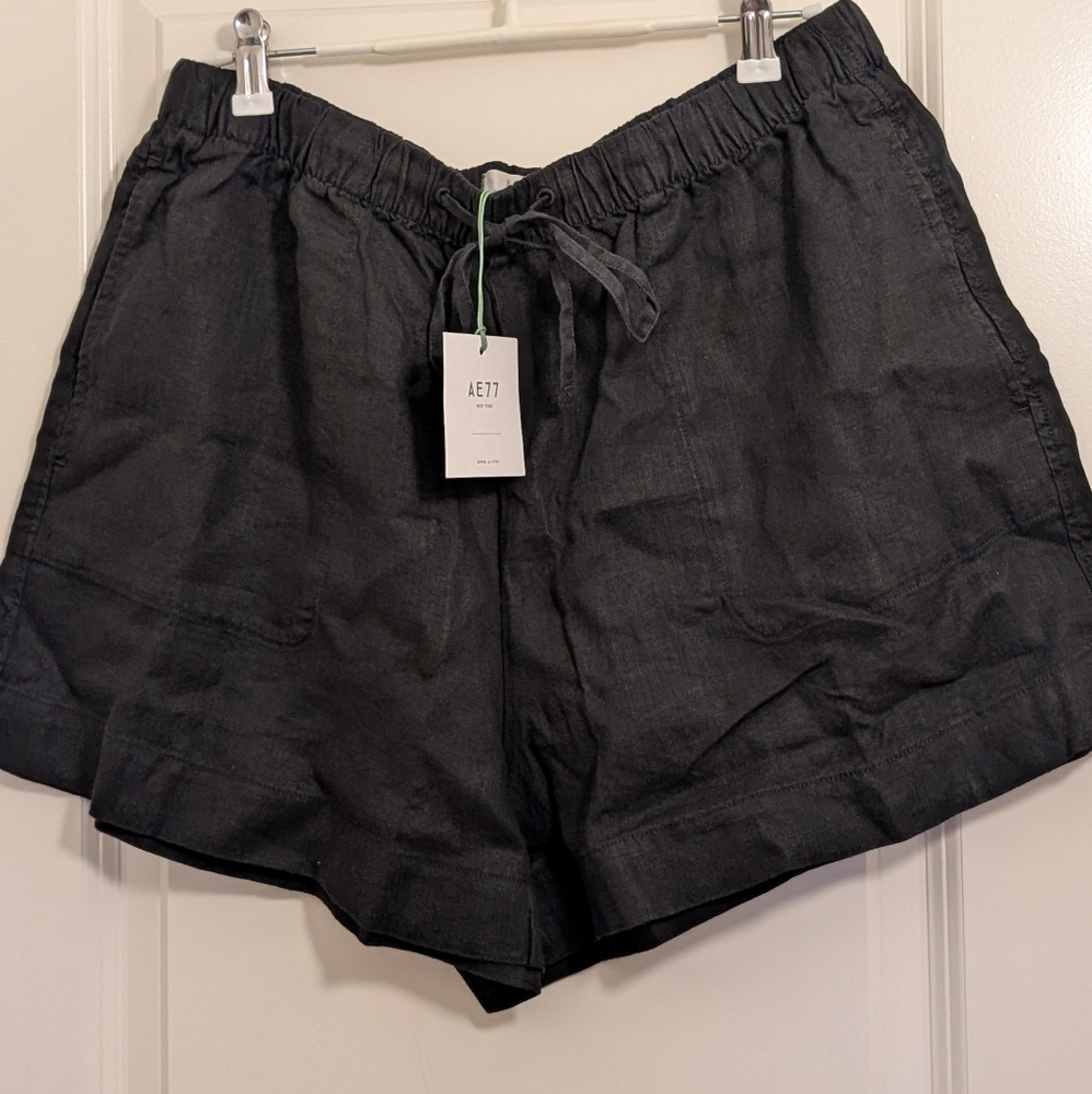 NWT AE77 (American Eagle) Handcrafted Premium 100% Linen Pull-On Short